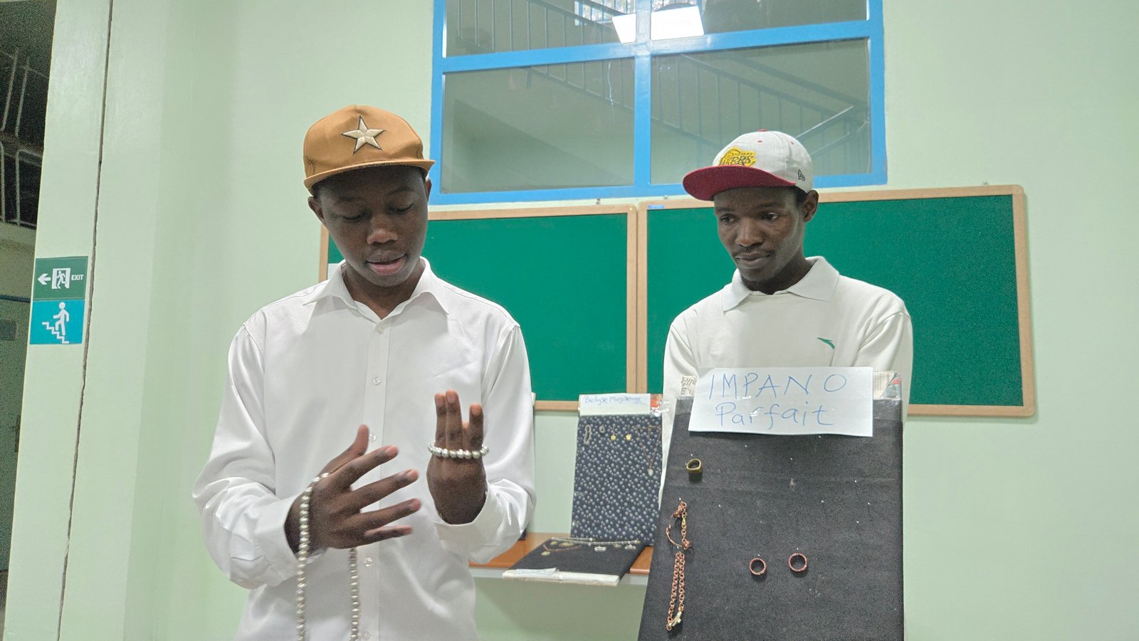 Impano Parfait presenting collection