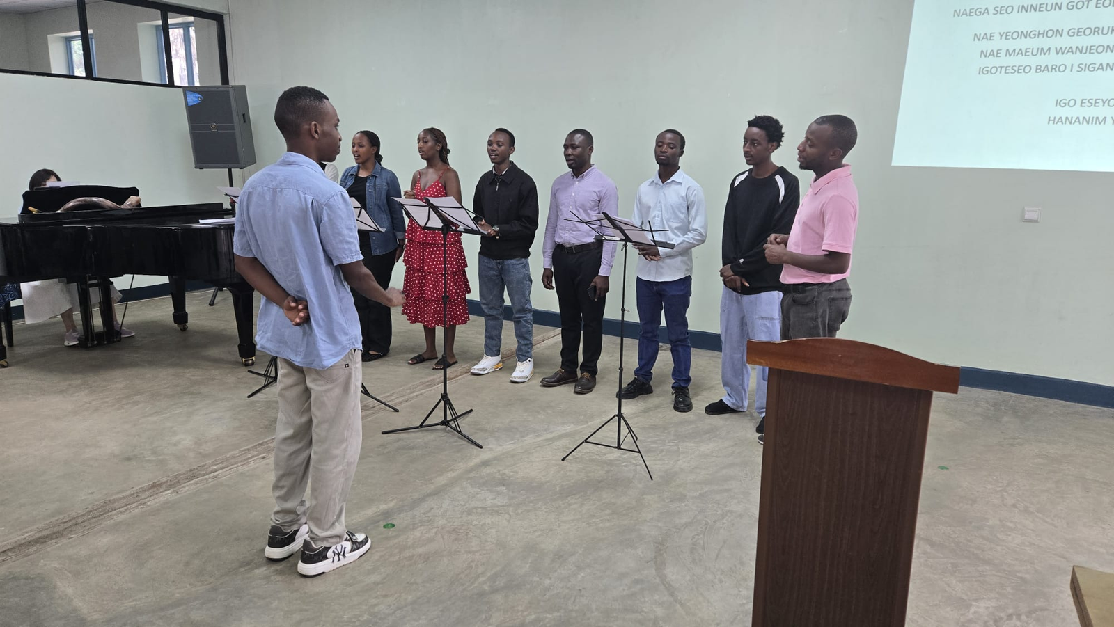 UAIT students leading praise and worship